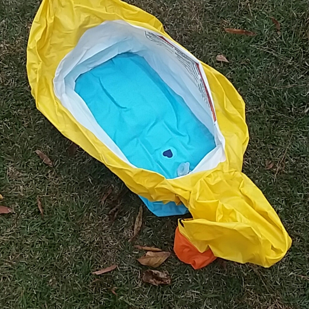 Inflatable baby bath - Picture 5 of 5